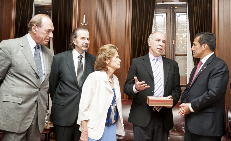 El presidente de Per visit la Corte Suprema