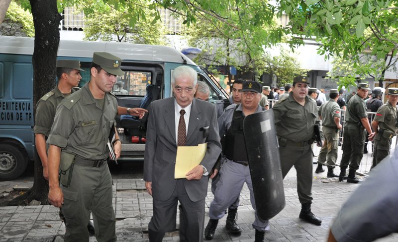 Lesa humanidad: arranc nuevo juicio oral contra Menndez en Tucumn